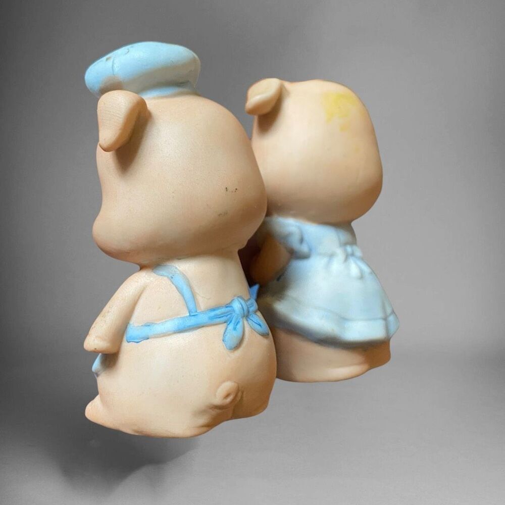 Vintage Pig Boy and Girl Salt and Pepper Shakers - Picture 4 of 10